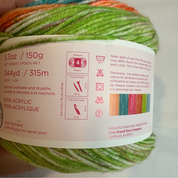 Lion Brand Mandala Ombre’ - HAPPY color-way. 1 ball 🔥 - Picture 4 of 7